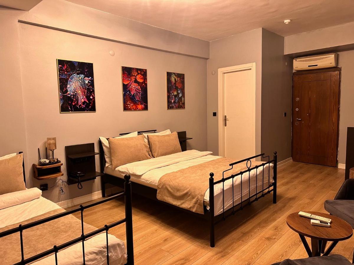 Taksim Park Hotel Istanboel Buitenkant foto