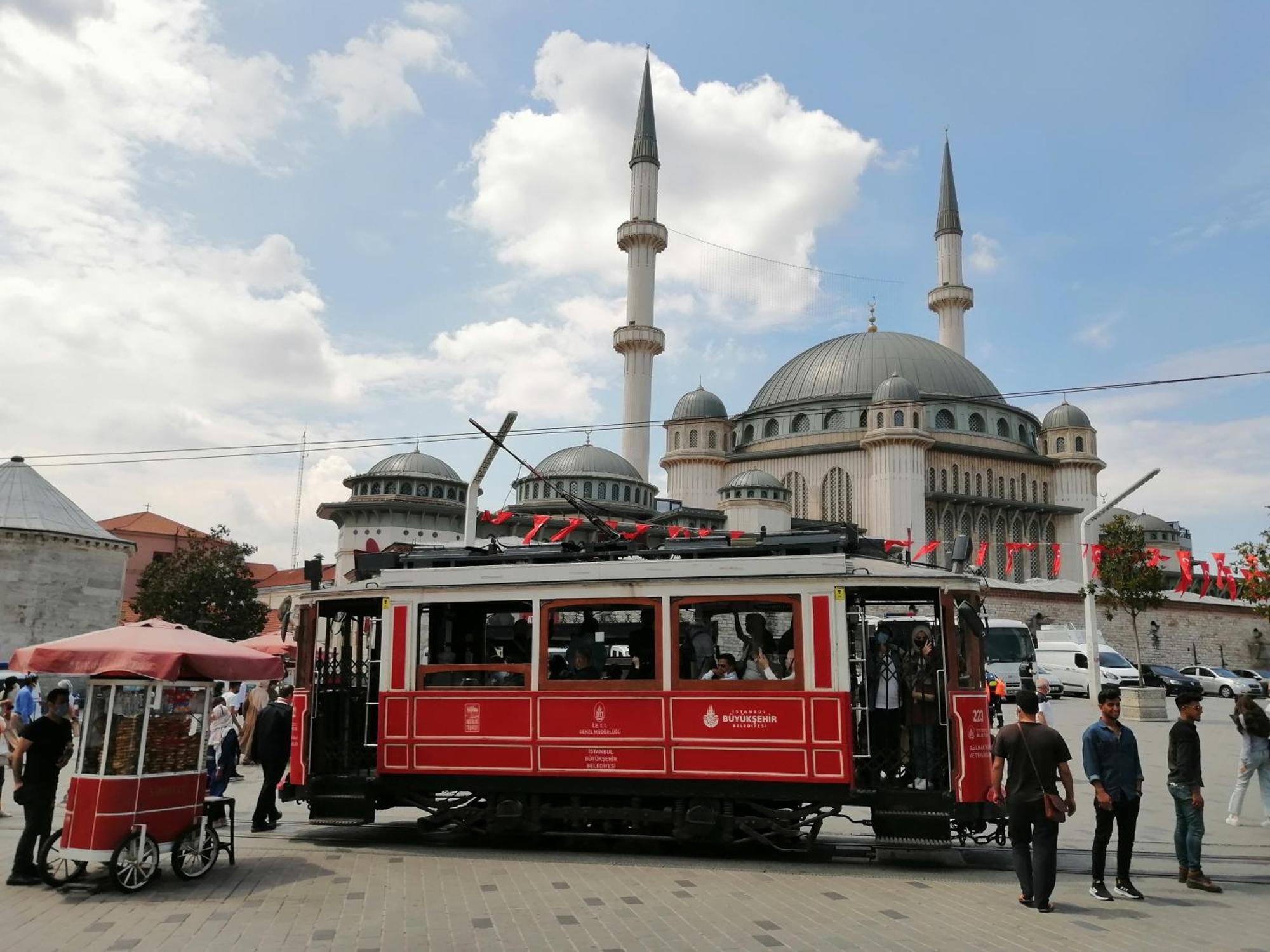Taksim Park Hotel Istanboel Buitenkant foto