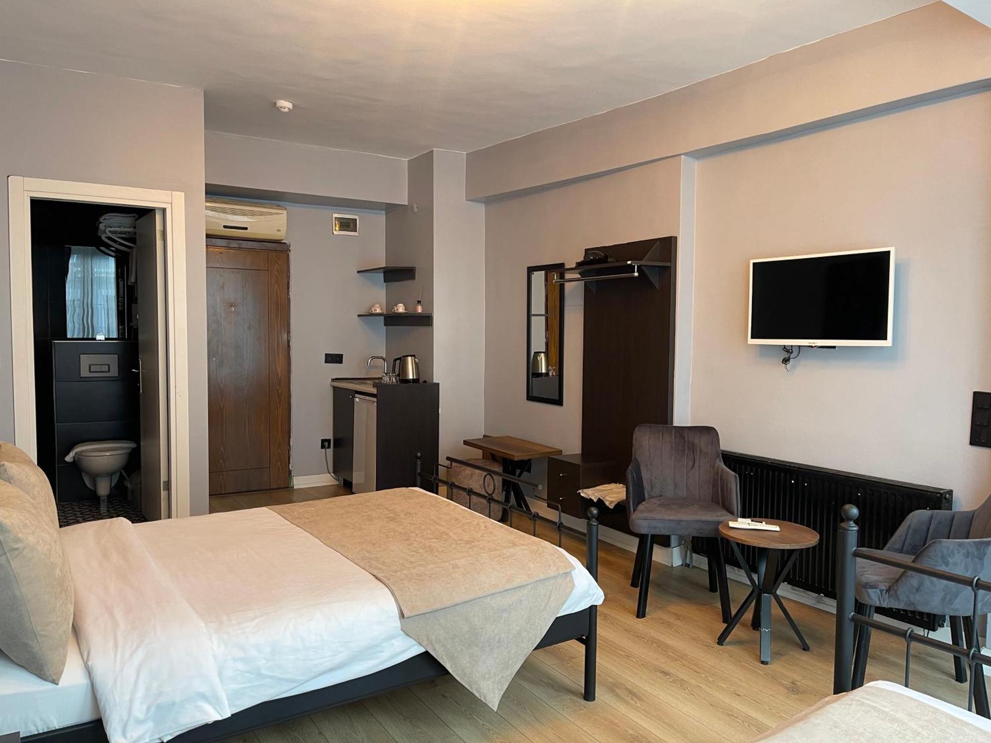 Taksim Park Hotel Istanboel Buitenkant foto